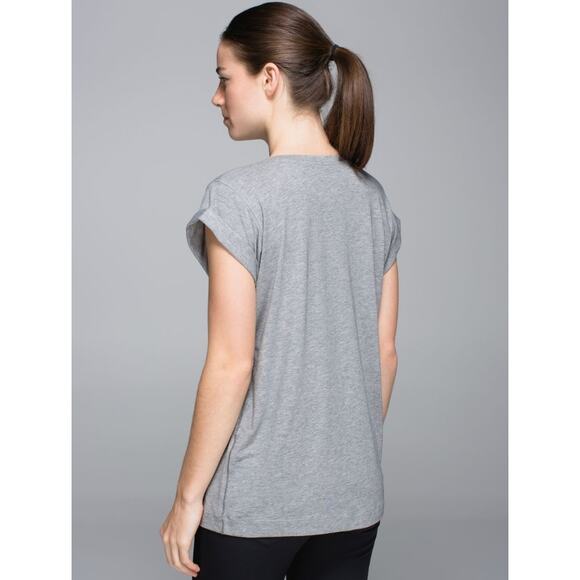 Lululemon Roll Around Tee Grey 6 - Picture 2 of 7
